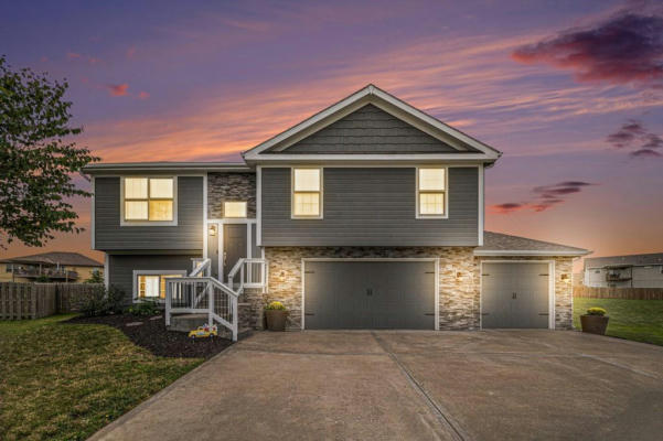 101 CREEK VALLEY TER, SMITHVILLE, MO 64089 - Image 1