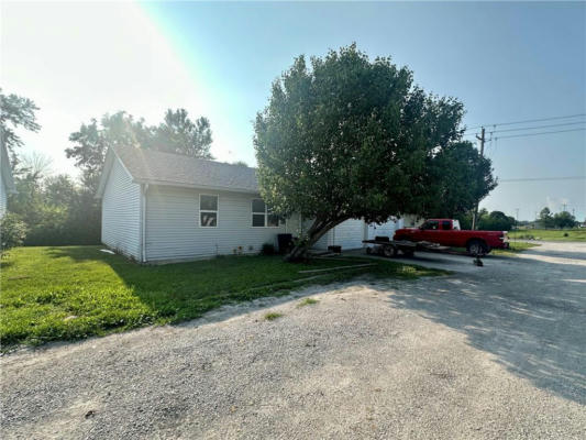 904 SHORT ST, LATHROP, MO 64465, photo 4 of 18