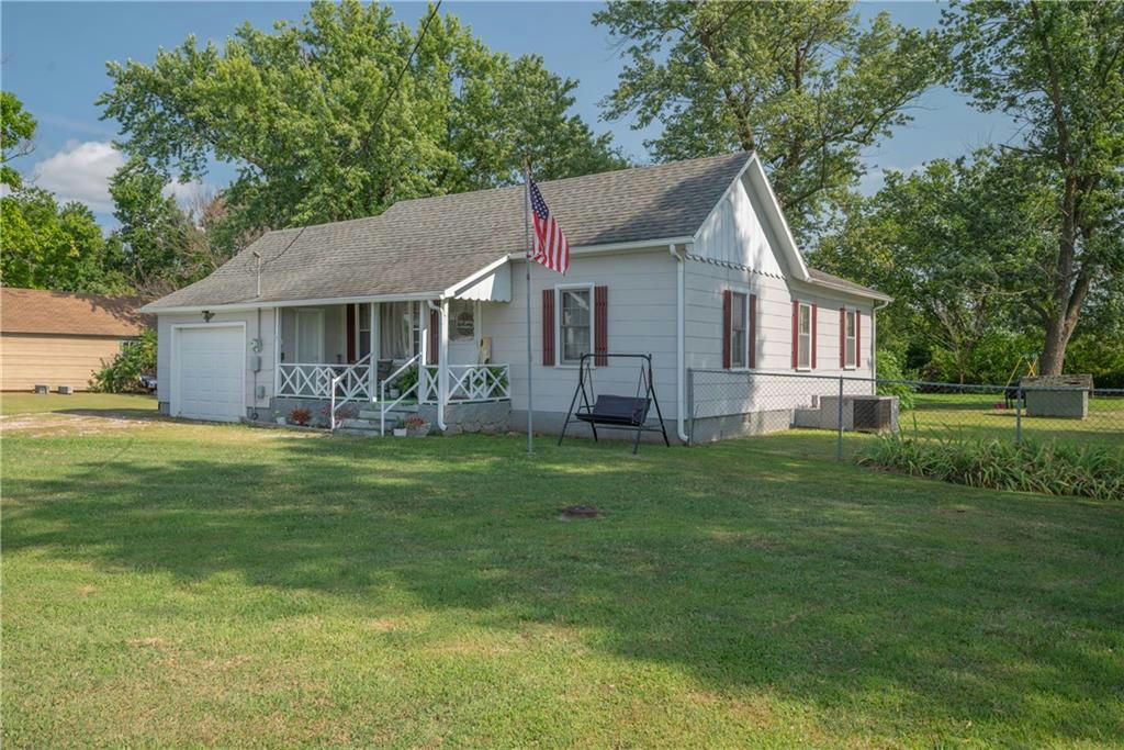 515 E 47 HWY, GIRARD, KS 66743, photo 1 of 19