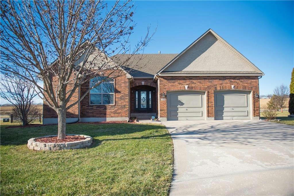 716 REDTOP LN, RAYMORE, MO 64083, photo 1 of 38