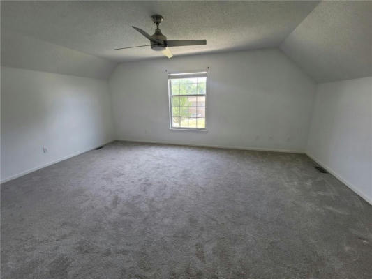 708 SW 36TH STREET TER APT 710, BLUE SPRINGS, MO 64015, photo 2 of 20