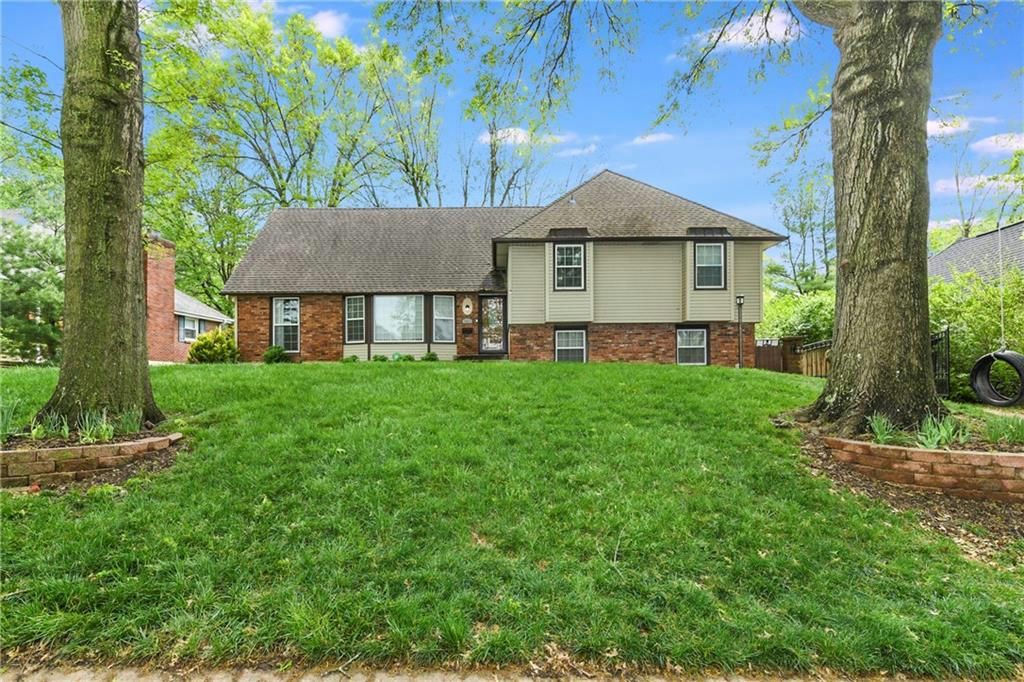 1411 SW 5TH ST, LEE'S SUMMIT, MO 64081, photo 1 of 41