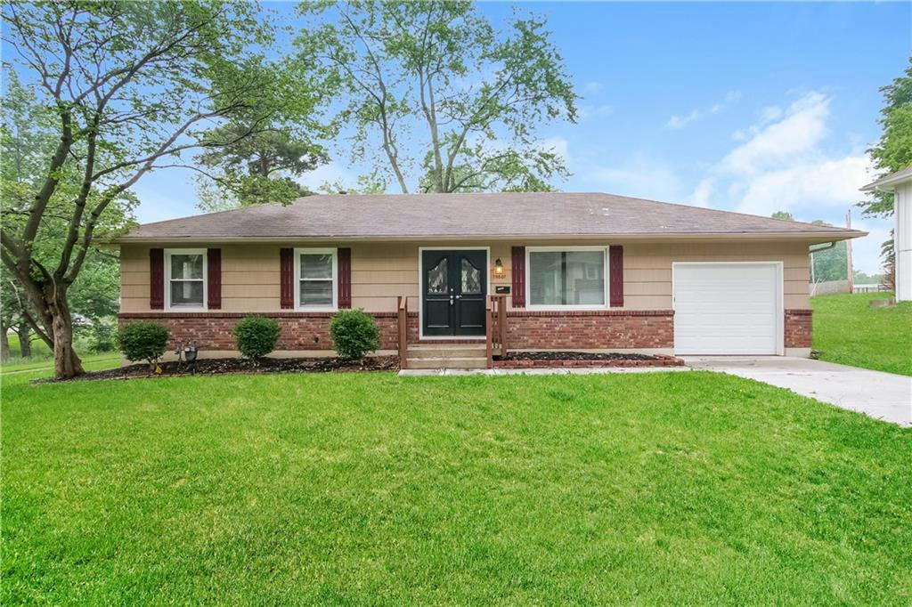 15601 E 37TH TER S, INDEPENDENCE, MO 64055, photo 1 of 27