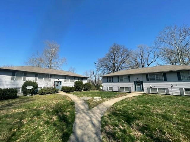 206 N GRANT AVE, KNOB NOSTER, MO 65336, photo 1 of 14