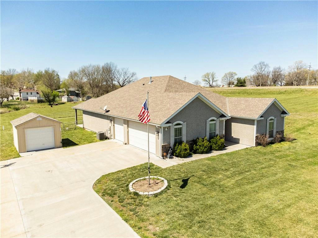 1720 N BLUE MILLS RD, INDEPENDENCE, MO 64056, photo 1 of 16